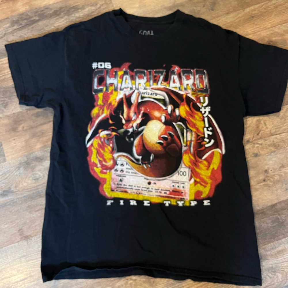 Charizard black t shirt size L